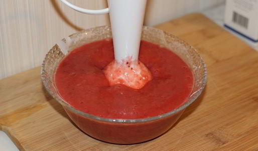 клубничный кисель