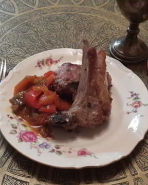 Баранина на кофейных зернах