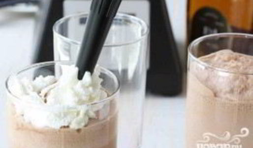 фраппе с коньяком и кофе