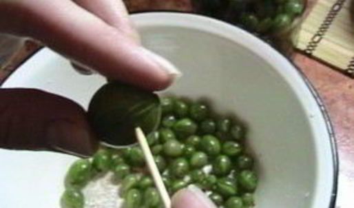 крыжовник в сиропе