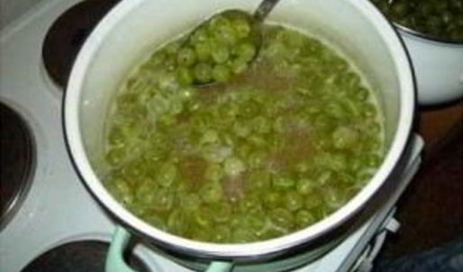 крыжовник в сиропе