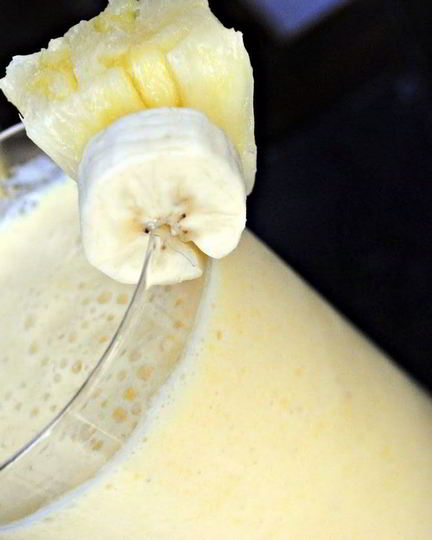 Рецепт ананасова-мангового смузи