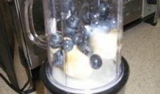 бананово-черничный смузи