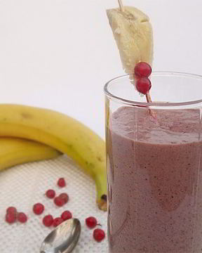 Бананово-клюквенный смузи