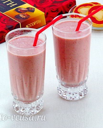 Рецепт клубнично-бананового смузи
