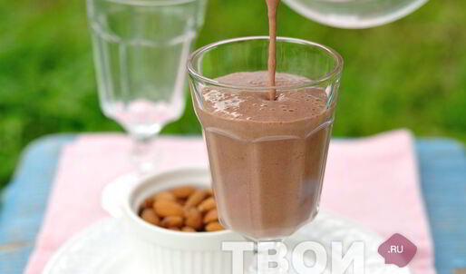 шоколадно-малиновый смузи для взрослых