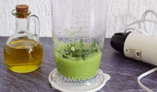 смузи из огурцов и сельдерея