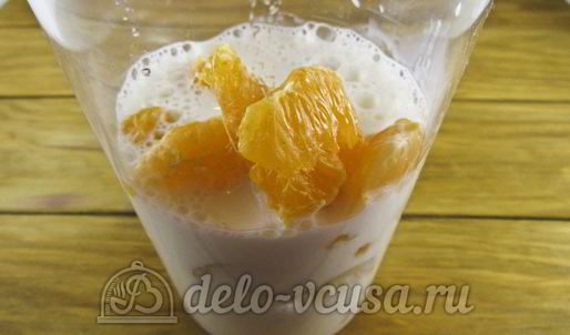 смузи на кефире с бананом и мандарином