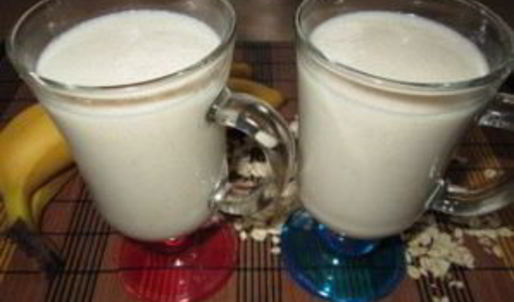 смузи с бананом и молоком