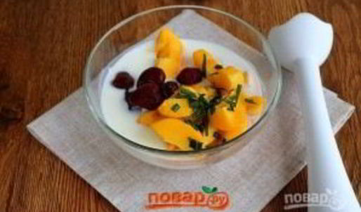 смузи с тархуном и клубникой