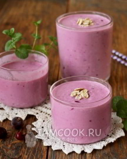 Рецепт смузей с творогом, овсянкой и смородиной