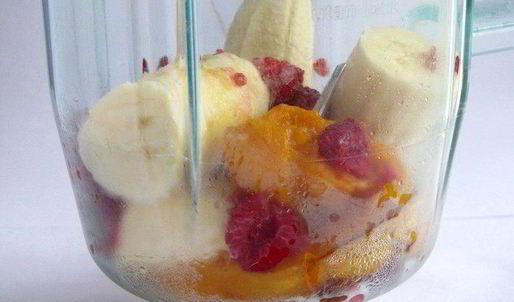 смузи с тыквой и малиной