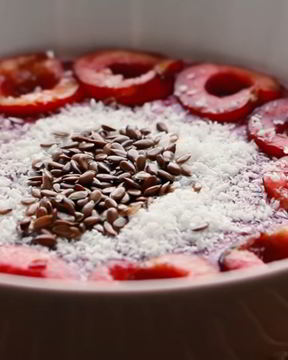 Смузи в тарелке