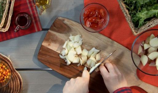 картофельный салат с облепиховой заправкой