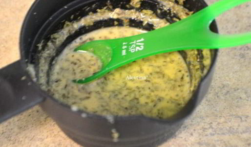 картофельный салат с зеленой фасолью и томатами