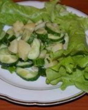 Салат из картофеля и огурцов