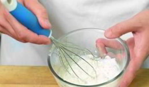 салат из картофеля с сельдью и телятиной