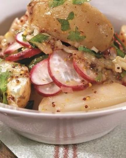 Рецепт салата из молодого картофеля