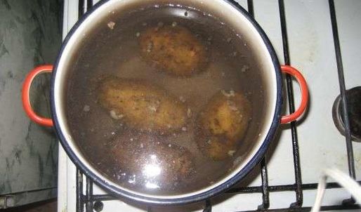 салат картофельный с грибами