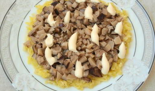 салат с картофелем и курицей