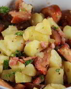 Салат с картофелем и помидорами по-деревенски