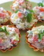 Салат с картофелем и слабосоленой семгой