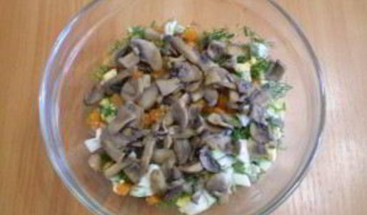 салат с картошкой и грибами