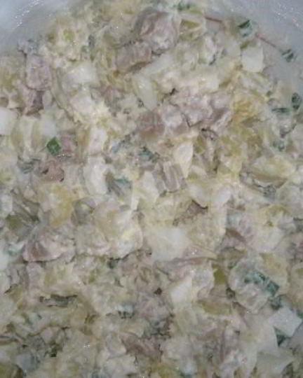 Рецепт салата с картошкой и консервированными кальмарами