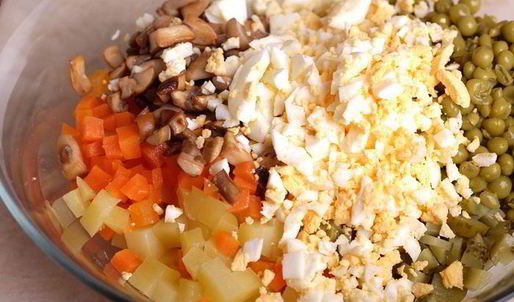 оливье с грибами