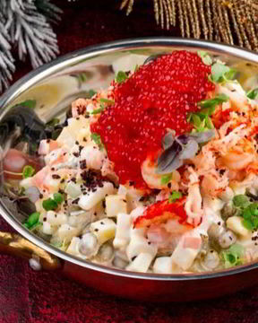 Оливье с раковыми шейками