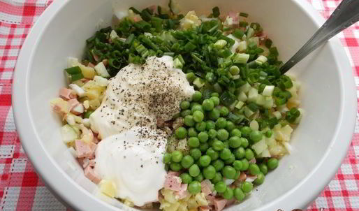 салат летний оливье