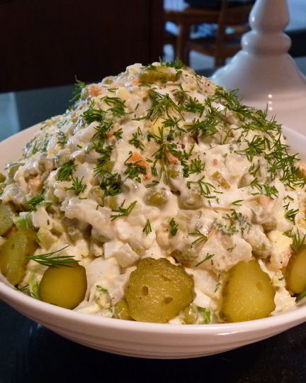 Рецепт салата оливье без мяса