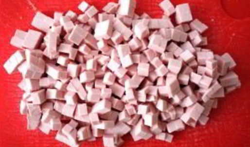 салат оливье с колбасой