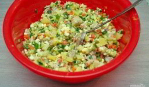 салат оливье с курицей