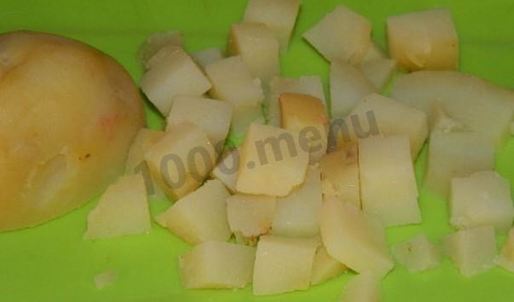 салат оливье с семгой и огурцом