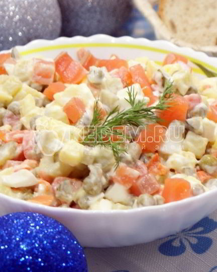 Рецепт салата оливье с семгой