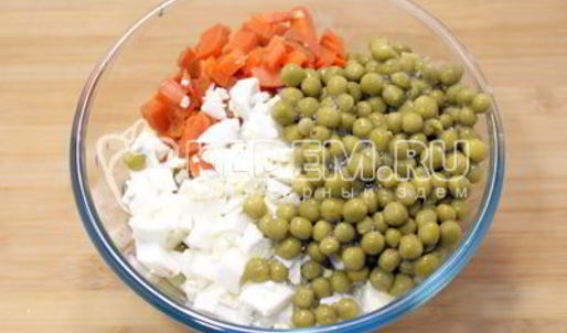 салат оливье с семгой