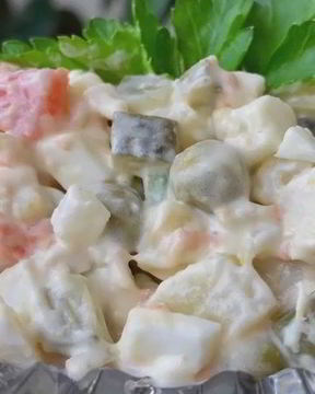 Традиционный салат Оливье