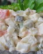 Традиционный салат Оливье