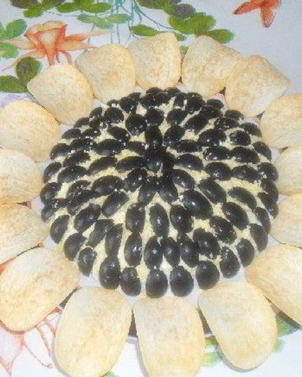 Рецепт салата авторского подсолнух