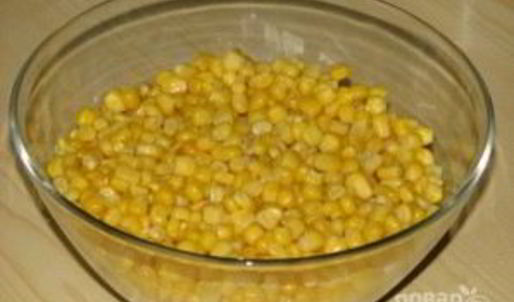 салат из курицы и ананасов