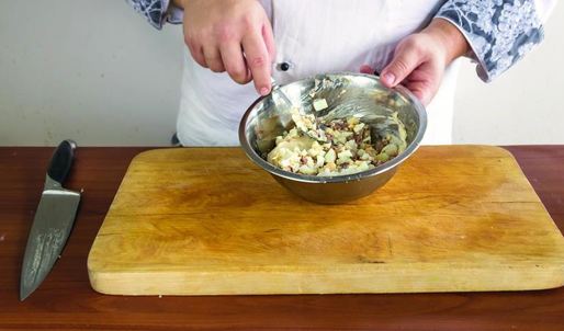 салат из печени трески с рисом