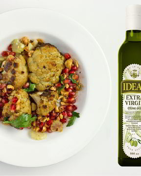 Салат из печеной цветной капусты и фундука