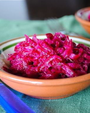 Салат из сырой свеклы