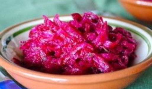 салат из сырой свеклы