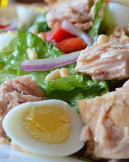 Рецепт салата из тунца в масле