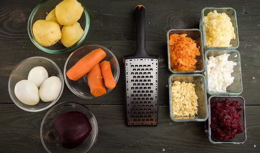 сельдь под яркой шубкой