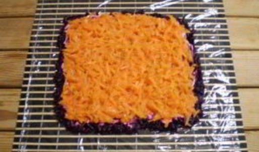 селедка под шубой в виде рулета