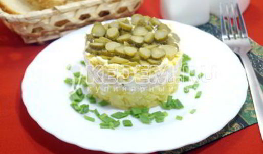 салат с курицей арни