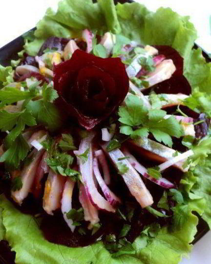 Рецепт салата с сельдью под апельсиновым соусом